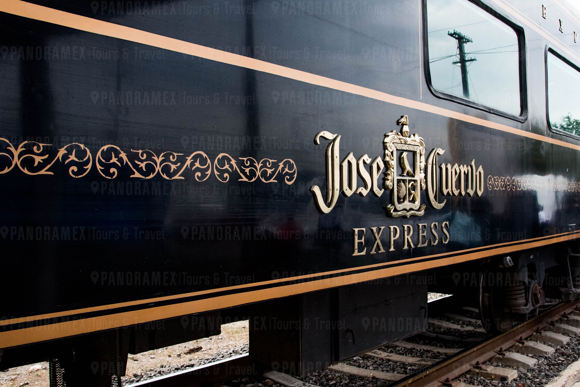 Train José Cuervo Express